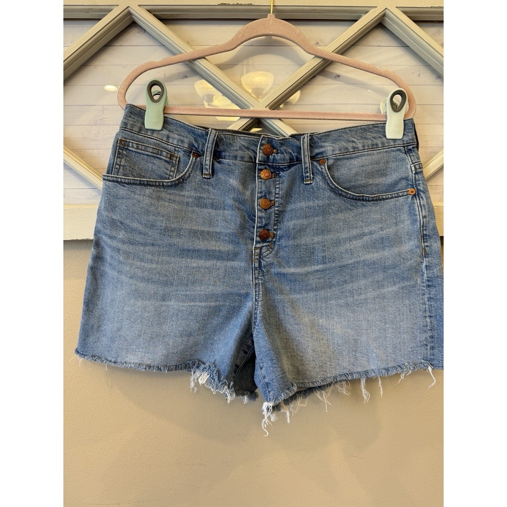 Madewell Shorts Womens Size 32 Blue Raw Hem Button Fly Denim Med Wash Stretch